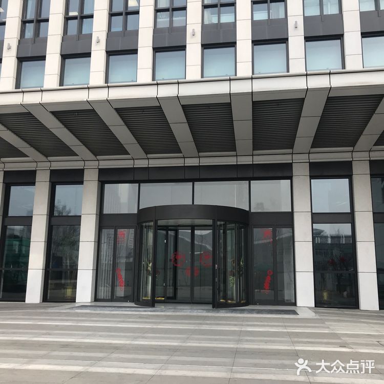 店内不允许拍照 会有工作人员制止