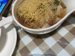 -新大咀港式茶餐厅(宝山万达店)