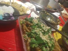 自制麻辣香锅-谭鸭血老火锅(万象九宜城店)