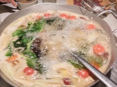 -左庭右院鲜牛肉火锅(金山万达店)