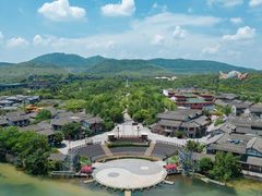 -茅山东方盐湖城景区