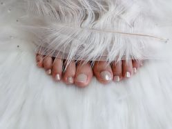 -Pink You美甲洗眉纹绣定制中心