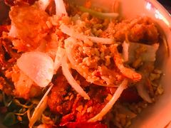 -Cuc Gach Quan Restaurant