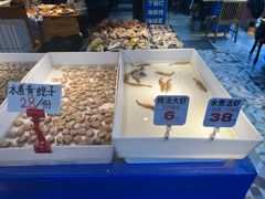 -喝丢一只鞋海鲜烧烤(市场店)