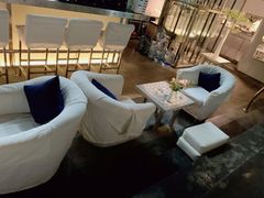 -穹六人间 people 6(岳阳路店)