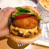 男神吴尊的汉堡店!Royal Stacks