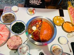 -卤校长重庆火锅(国兴店)