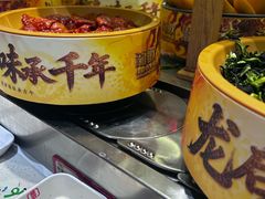 -龍歌自助小火锅(市南金茂湾店)