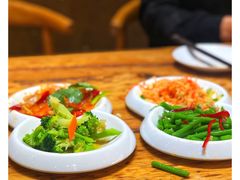 -杨记清芳牛肉拉面(京广路店)