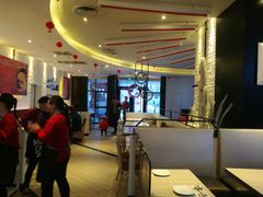 -必胜客(武汉欢乐谷店)