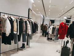-MO&Co.(龙之梦购物公园店)