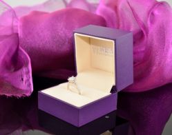 未命名3-威德钻石-克拉钻大本营(南京东路店)