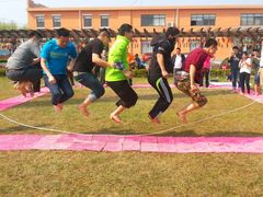 -崇明岛拓展训练真人CS镭战基地