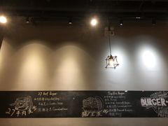 大堂-HELLO 27 意面·沙拉·帕尼尼