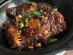 砂锅鲽鱼头-李连贵熏肉大饼(宁山中路店)