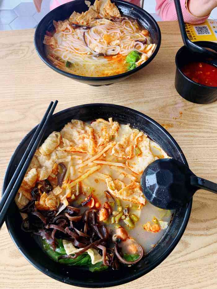 茂掌柜螺蛳粉(武宁路店)-"茂掌柜螺蛳粉武宁路店是我在大众点评上看到