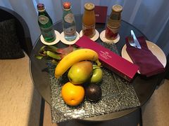 -上海滴水湖皇冠假日酒店