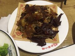 -乔家小院•本地小海鲜•非遗驴肉(万年泉路店)