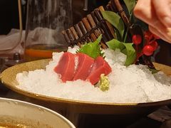 -蟹犇前•帝王蟹雪蟹(陆家嘴店)