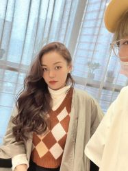 -C-18 SALON