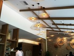 大堂-芳草地度假酒店·野炉中餐厅