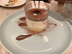 -必胜客(尹山湖歌林公园店)