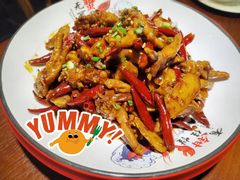 -六弟特色小馆(人民新村店)