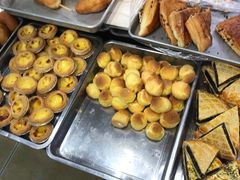 -宏发红西饼屋(天津路店)