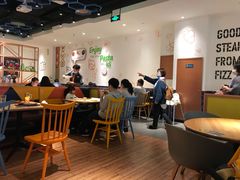 用餐区-菲滋意式餐厅(西溪印象城店)