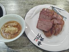 -领鲜驴肉  孙村 3B3(天马相城彩虹湖店)