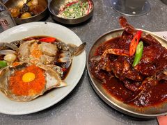 -草家酱蟹炭火烤肉店(珲春南路一店)