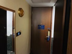 -速8精选酒店(北京工体三里屯春秀路店)