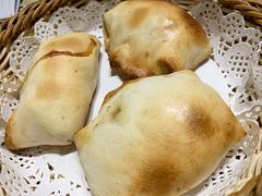 馕坑烤包子-巴扎美食·新疆菜·西域歌舞表演餐厅(新疆大厦店)