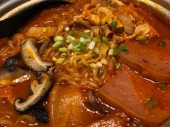 辛拉面-九田家黑牛烤肉料理(华侨城店)