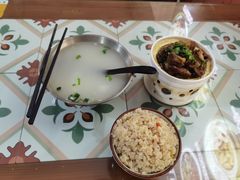 -阿灶卤煮老店·姜母鸭(五店市总店)