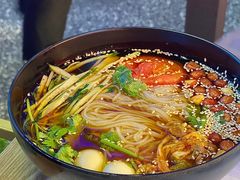 朝鲜冷面-杨记齐齐哈尔烤肉(总店)