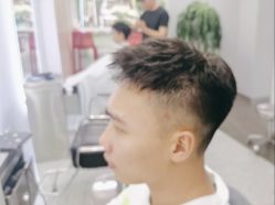 -D.G造型·烫发染发接发