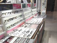 -爱视眸Eyeblling眼镜·依视路·蔡司镜片折扣店(百联南方商城购物中心)