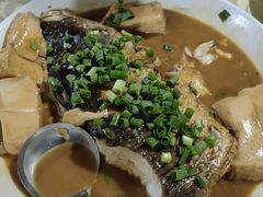 红烧鱼头豆腐-凤嫂农家乐(梁弄店)