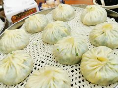 -正宗开封黄家灌汤小笼包子