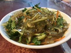 -东北风味思缘食府(对湖路店)