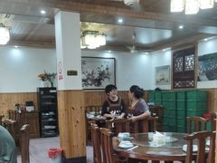 -芦茨金富饭庄·25年老字号·专做稻草鸡