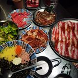 大快朵颐烤肉时