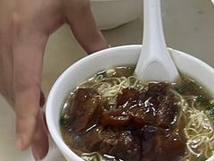 牛腩面-海幢瑞芳饮食店