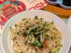 -肥肥虾庄·金牌油焖大虾(首义路店)