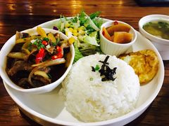 -山有花啡餐厅(常营总店)