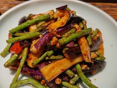 -YAFEE雅菲 川·湘·粤融合菜(魏公村店)