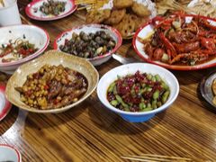 -冶建镜子·老南昌大排档·江西虾王(总店)