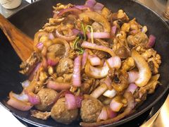 招牌胡须佬鸡煲-胡须佬鸡煲四季火锅店(石厦西村直营店)