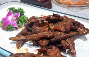 Hand-Held Beef Ribs
